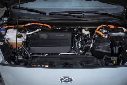 Ford Kuga Plug-in hybrid FWD 225Ps